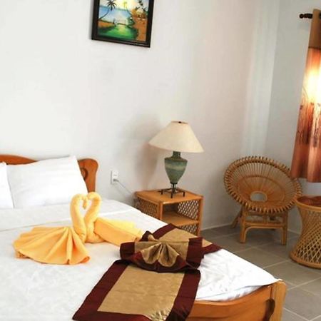 Phi Yen Hotel Chi Khu Co Ong Luaran gambar